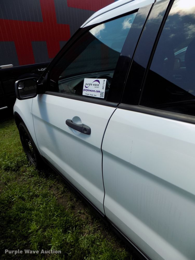 image for item DE7718 2013 Ford Explorer Police Interceptor SUV