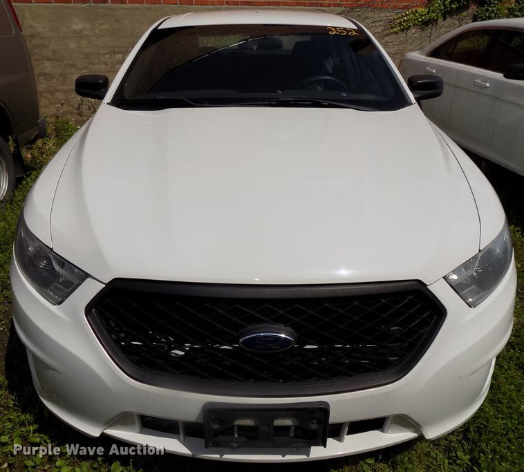 image for item DE7719 2013 Ford Taurus Police Interceptor