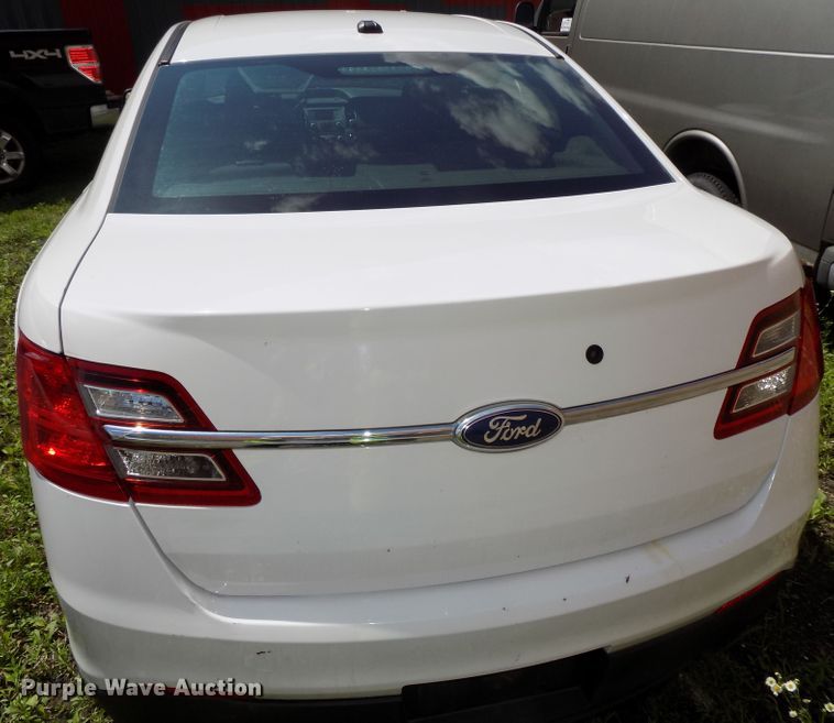 image for item DE7719 2013 Ford Taurus Police Interceptor