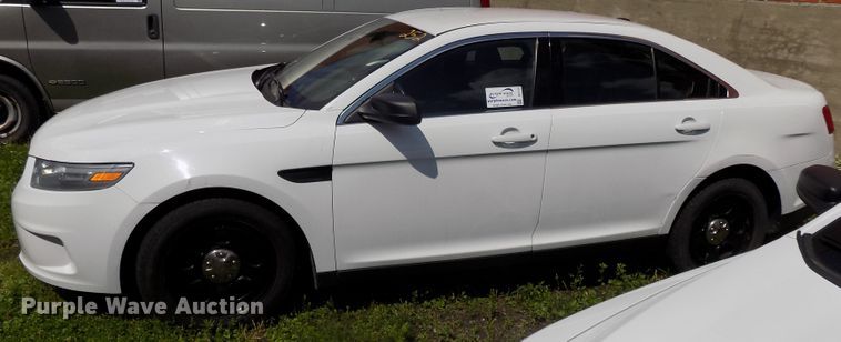 image for item DE7719 2013 Ford Taurus Police Interceptor