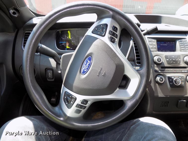 image for item DE7719 2013 Ford Taurus Police Interceptor