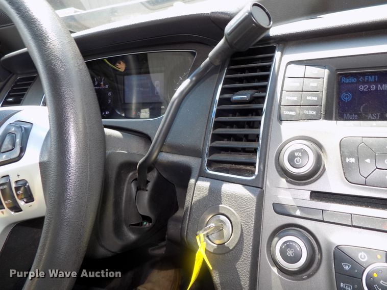 image for item DE7719 2013 Ford Taurus Police Interceptor