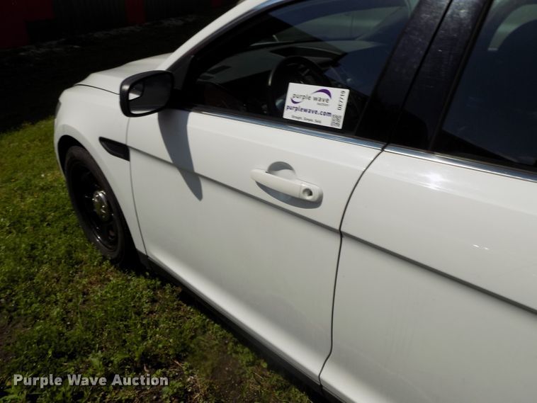 image for item DE7719 2013 Ford Taurus Police Interceptor