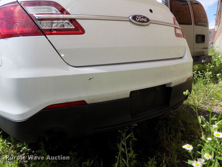 image for item DE7719 2013 Ford Taurus Police Interceptor