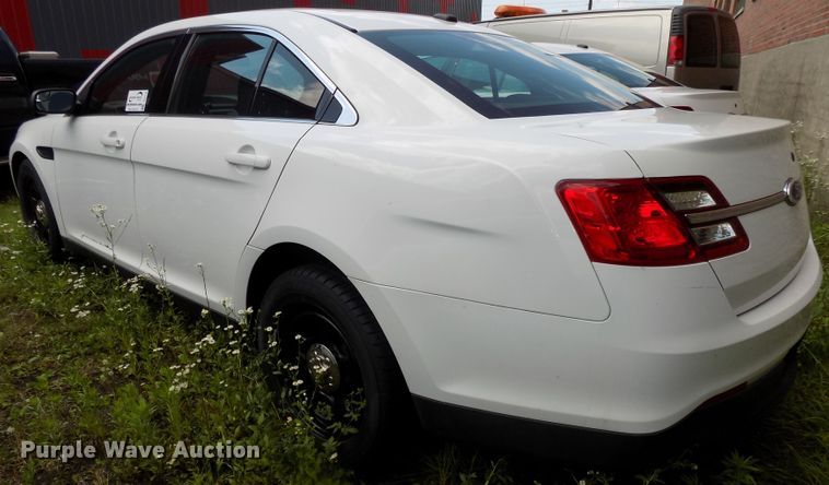 image for item DE7720 2013 Ford Taurus Police Interceptor