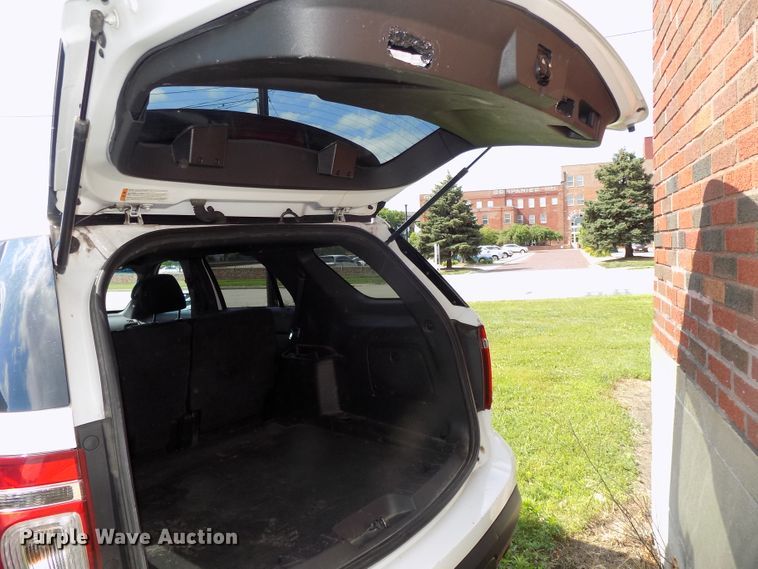 image for item DE7721 2013 Ford Explorer Police Interceptor SUV