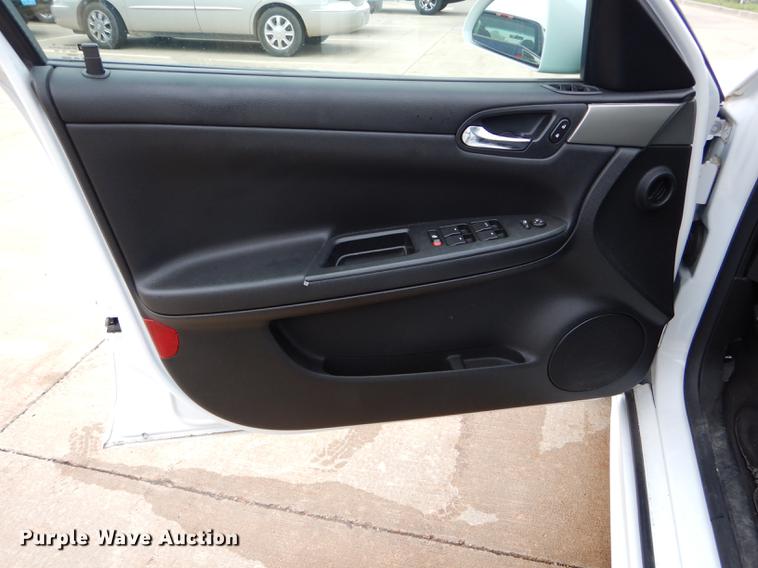 image for item DE8458 2010 Chevrolet Impala Police