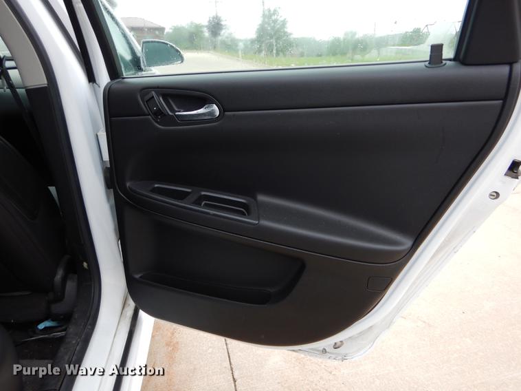 image for item DE8458 2010 Chevrolet Impala Police