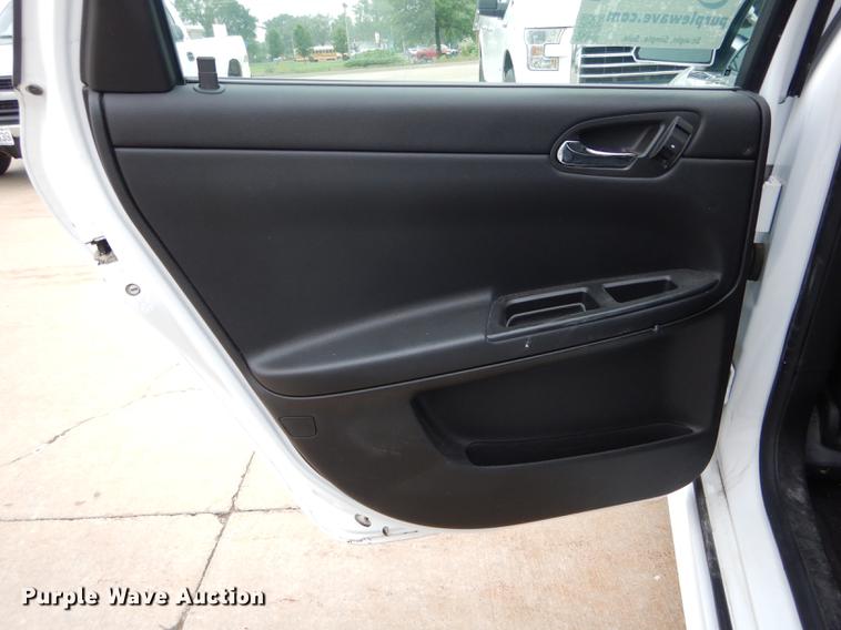 image for item DE8459 2012 Chevrolet Impala Police