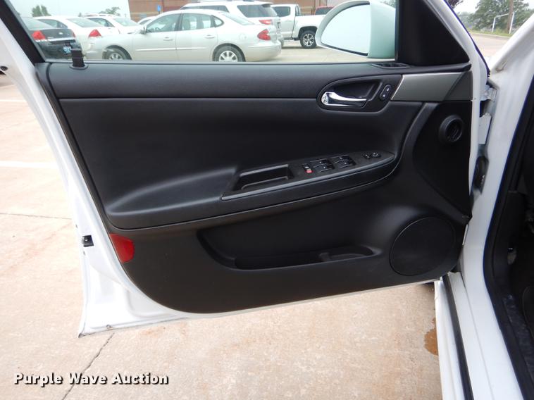 image for item DE8460 2014 Chevrolet Impala Police