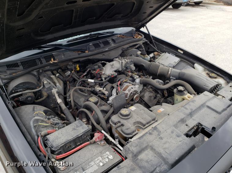 image for item DF3350 2011 Ford Crown Victoria Police Interceptor