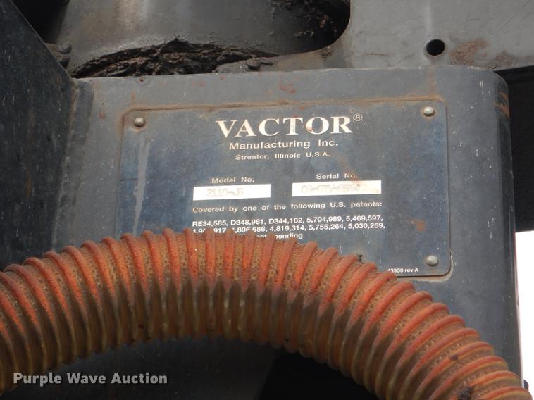 image for item DF7765 2007 International 7400 hydrovac truck