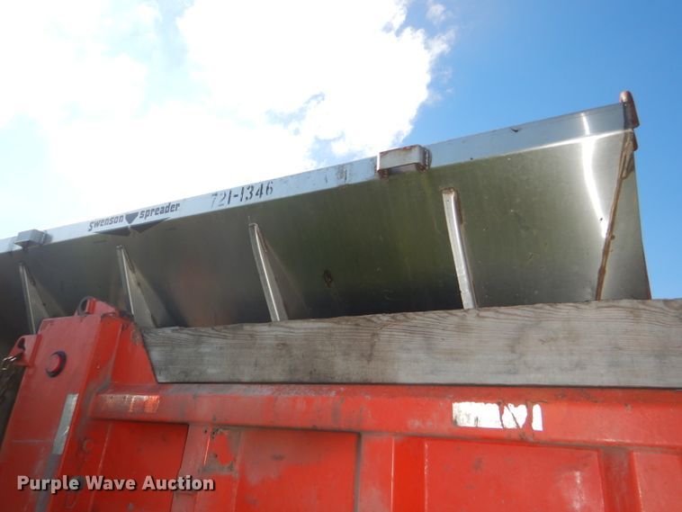 image for item DG1110 1997 International 4900 dump truck