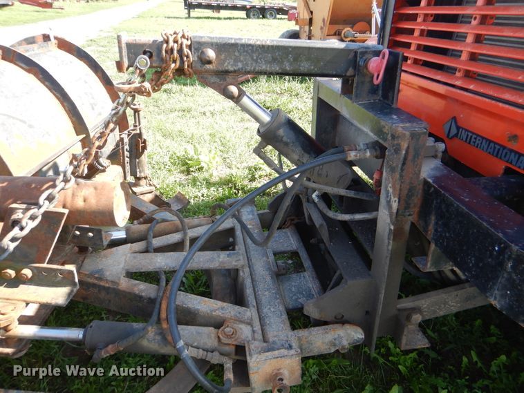 image for item DG1110 1997 International 4900 dump truck