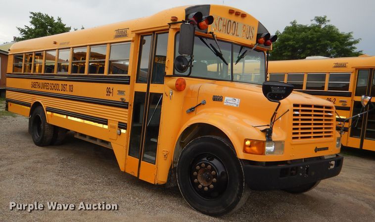 image for item DG1136 1999 International 3800 school bus