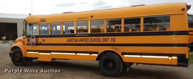 image for item DG1136 1999 International 3800 school bus
