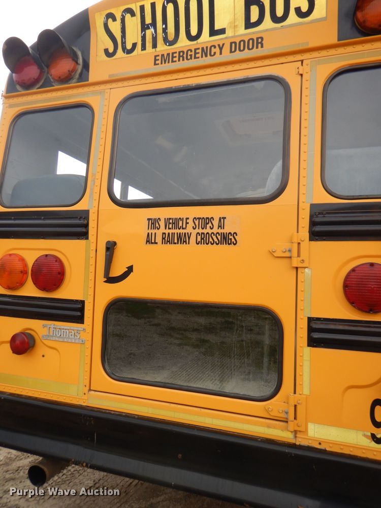 image for item DG1136 1999 International 3800 school bus