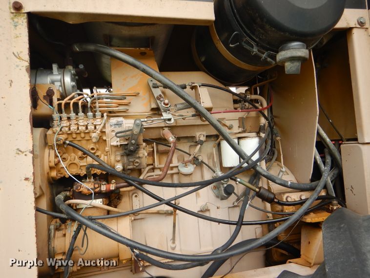 image for item DG1139 1990 Ag-Chem TerraGator 004 manure spreader