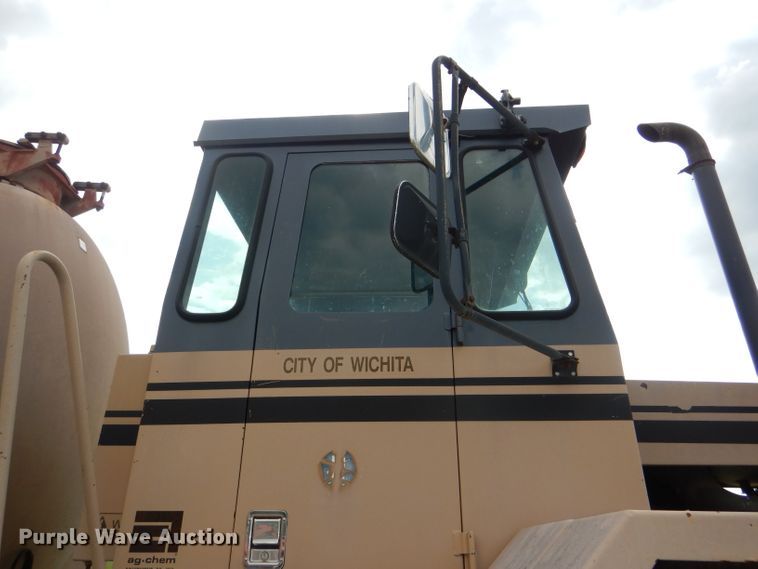 image for item DG1139 1990 Ag-Chem TerraGator 004 manure spreader