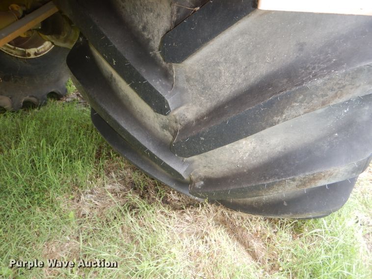 image for item DG1139 1990 Ag-Chem TerraGator 004 manure spreader