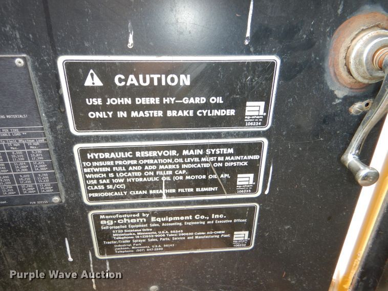 image for item DG1139 1990 Ag-Chem TerraGator 004 manure spreader