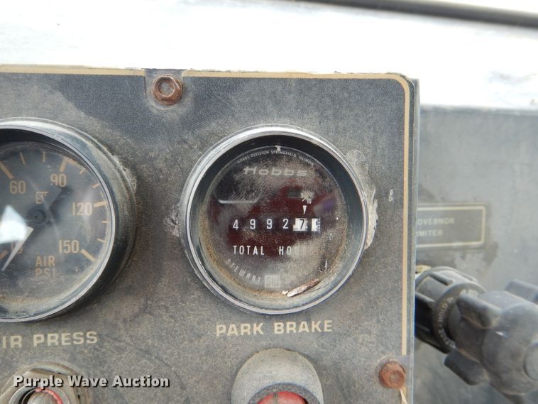 image for item DG1139 1990 Ag-Chem TerraGator 004 manure spreader