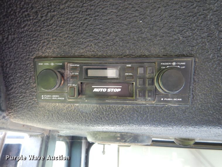 image for item DG1139 1990 Ag-Chem TerraGator 004 manure spreader