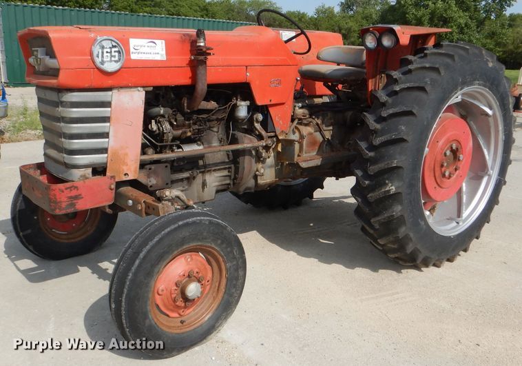 image for item DG1140 1974 Massey-Ferguson 165 tractor