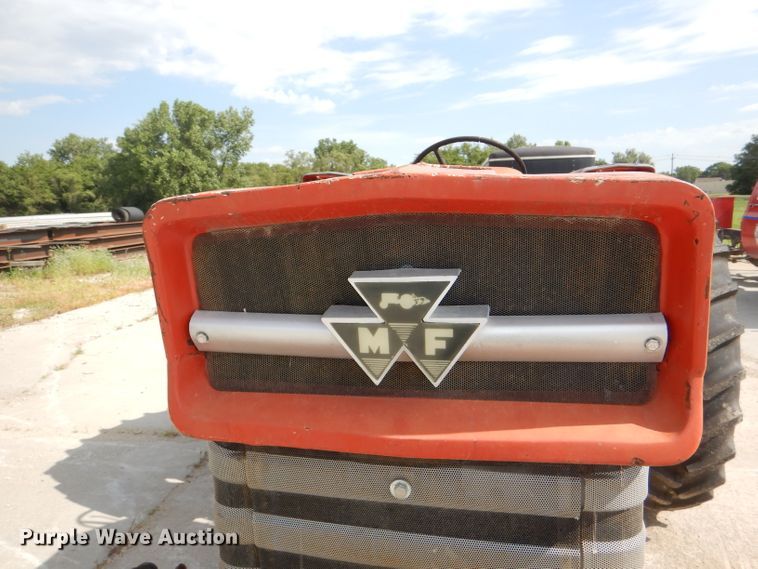 image for item DG1140 1974 Massey-Ferguson 165 tractor