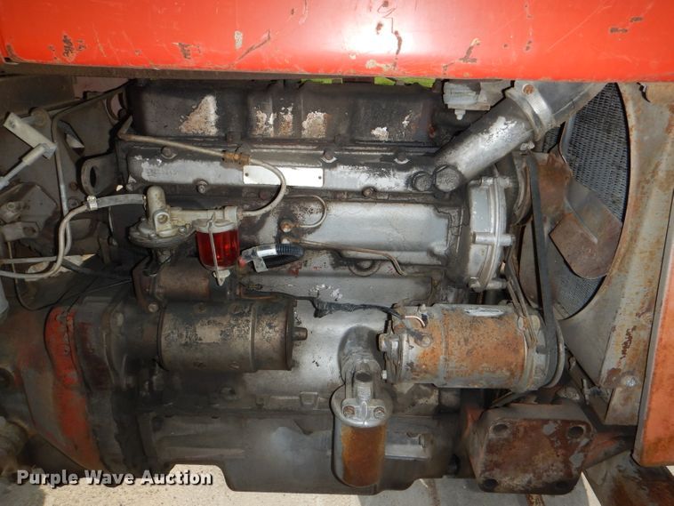 image for item DG1140 1974 Massey-Ferguson 165 tractor