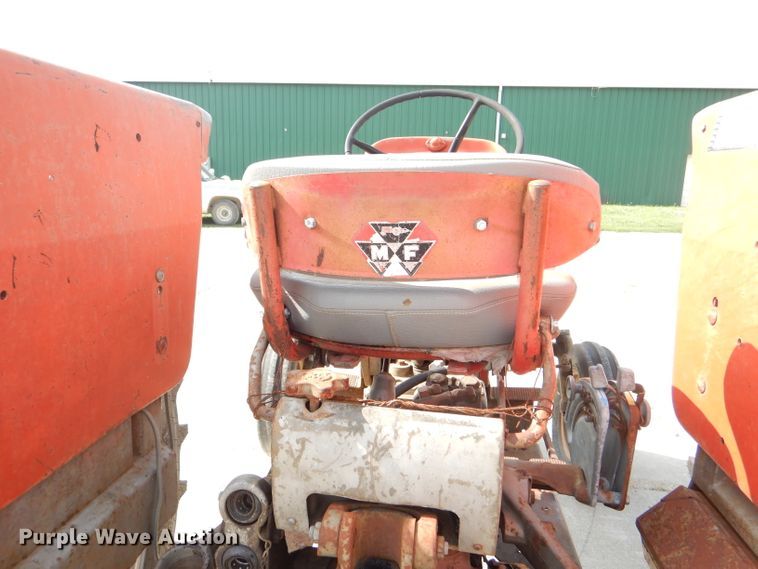 image for item DG1140 1974 Massey-Ferguson 165 tractor