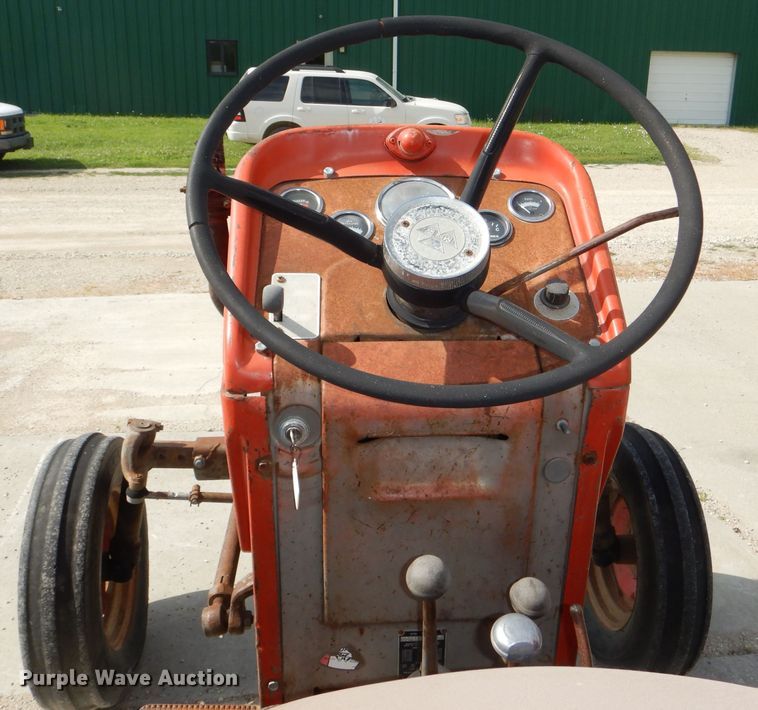 image for item DG1140 1974 Massey-Ferguson 165 tractor