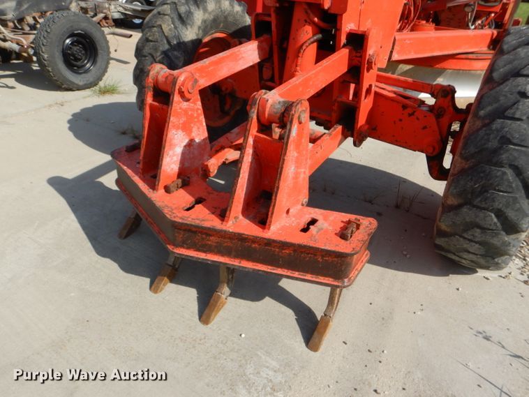 image for item DG1141 1980 John Deere 670A motor grader