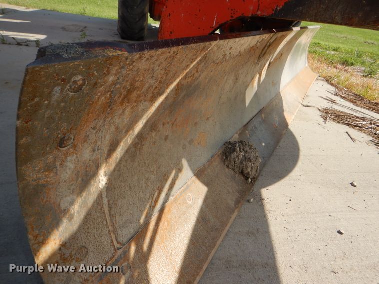 image for item DG1141 1980 John Deere 670A motor grader