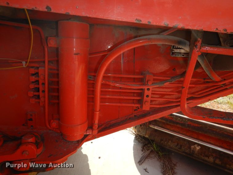 image for item DG1141 1980 John Deere 670A motor grader