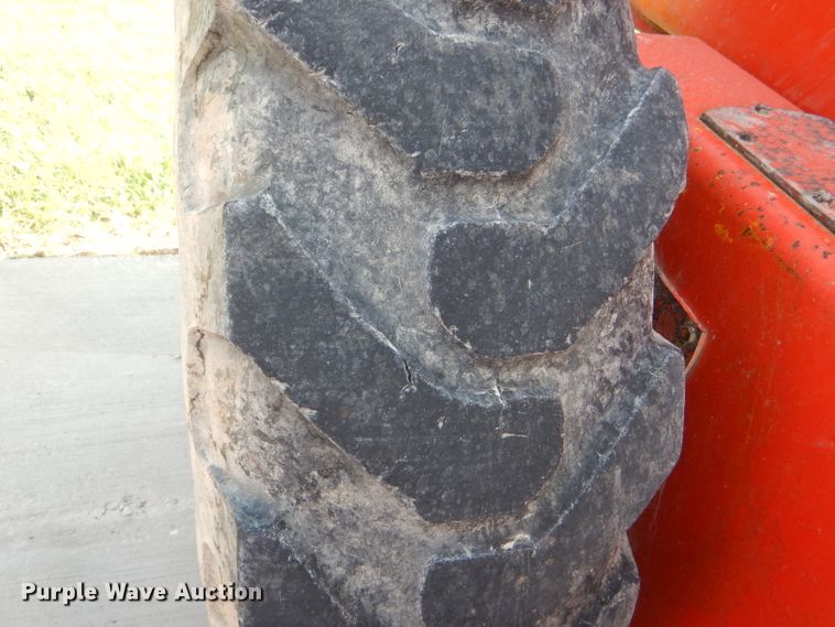 image for item DG1141 1980 John Deere 670A motor grader