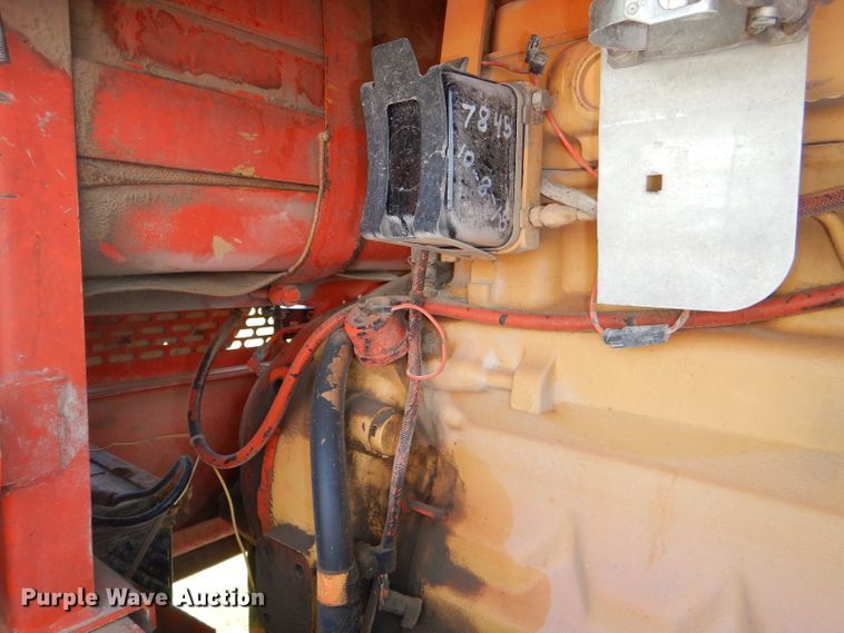 image for item DG1141 1980 John Deere 670A motor grader