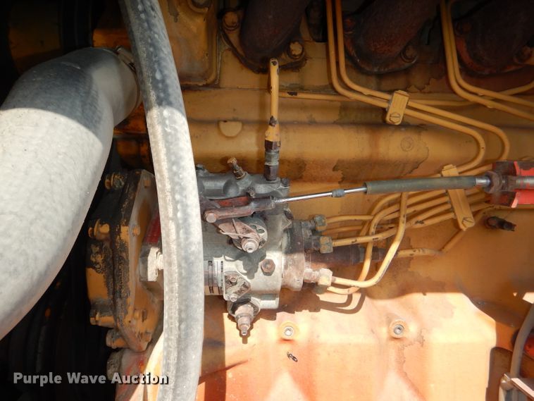 image for item DG1141 1980 John Deere 670A motor grader