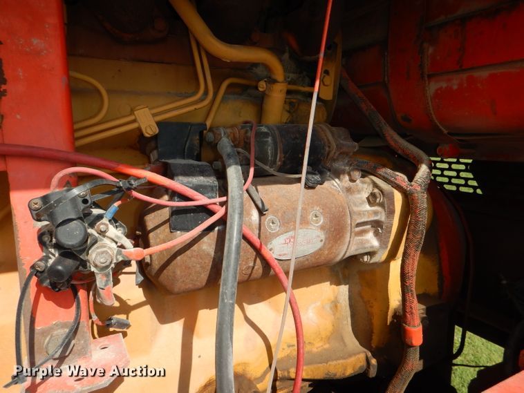 image for item DG1141 1980 John Deere 670A motor grader