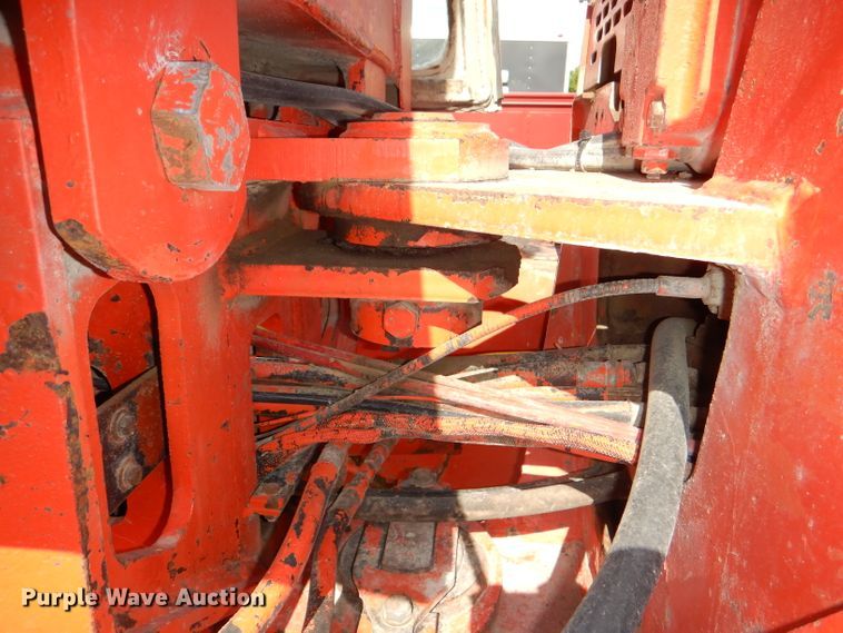 image for item DG1141 1980 John Deere 670A motor grader