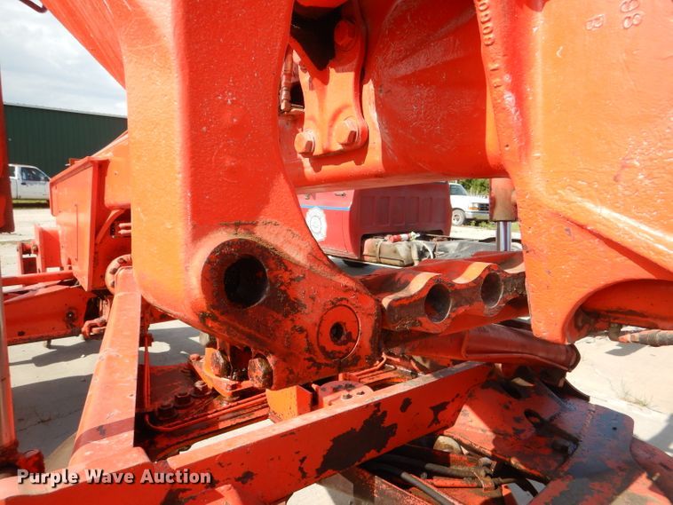 image for item DG1141 1980 John Deere 670A motor grader