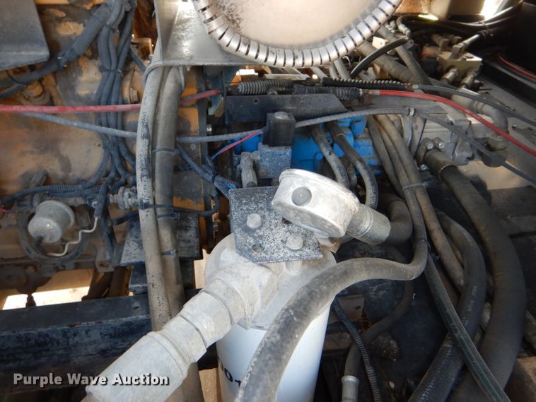 image for item DG1142 2000 Johnston 3000 street sweeper