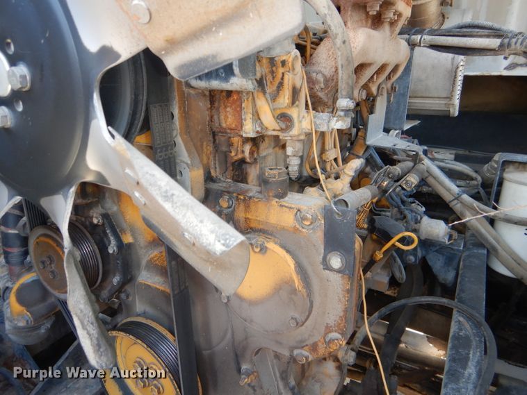 image for item DG1142 2000 Johnston 3000 street sweeper