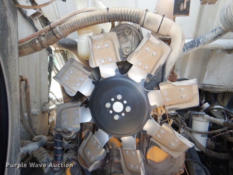 image for item DG1142 2000 Johnston 3000 street sweeper