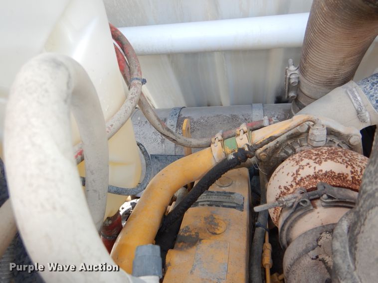 image for item DG1142 2000 Johnston 3000 street sweeper