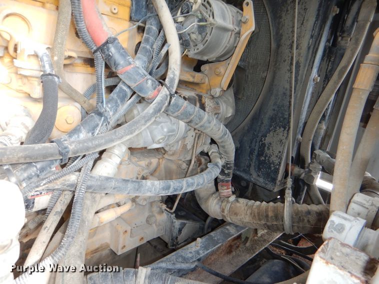 image for item DG1142 2000 Johnston 3000 street sweeper