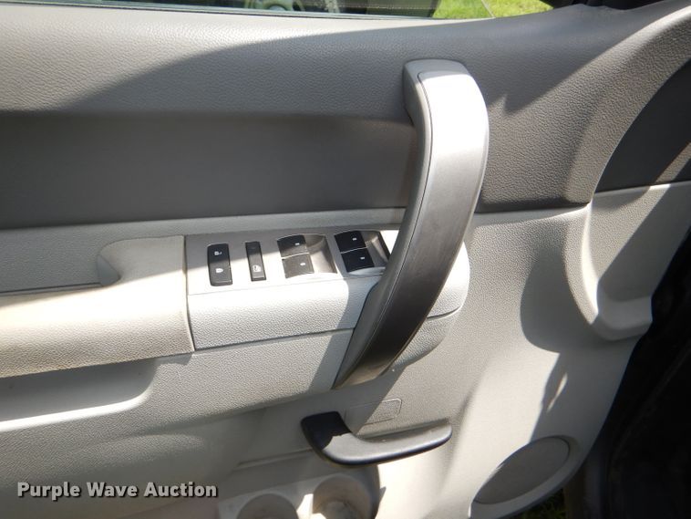image for item DG4780 2011 Chevrolet Silverado 1500 Ext. Cab pickup truck
