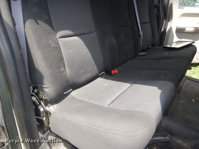 image for item DG4780 2011 Chevrolet Silverado 1500 Ext. Cab pickup truck