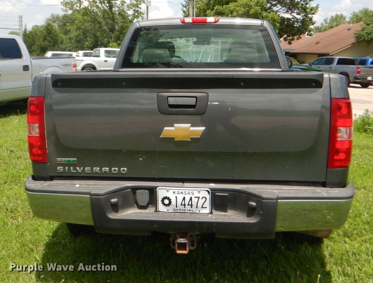 image for item DG4795 2011 Chevrolet Silverado 1500 Ext. Cab pickup truck