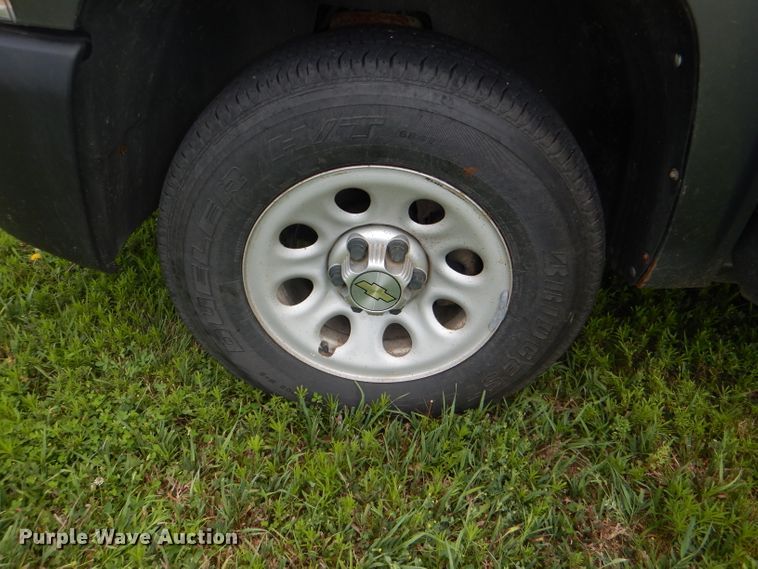 image for item DG4795 2011 Chevrolet Silverado 1500 Ext. Cab pickup truck